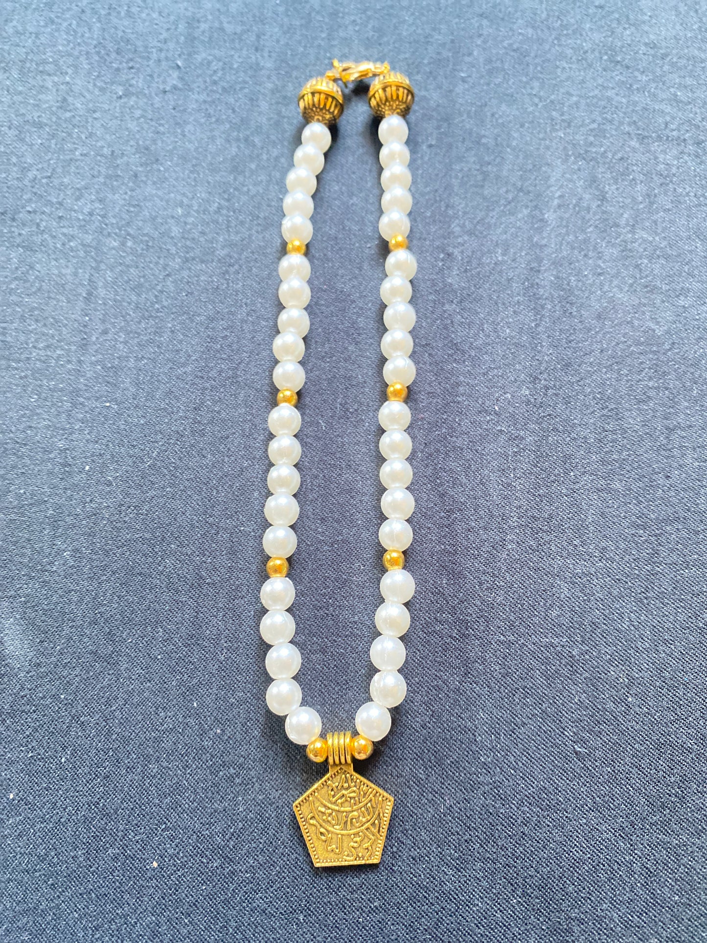 Kids white pearl Necklace