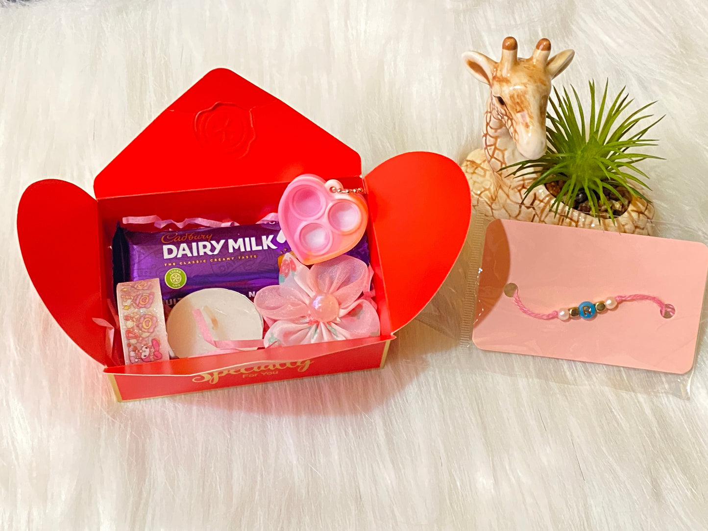 š Mini Rakhi Gift Hamper ā Customizable & Adorable!