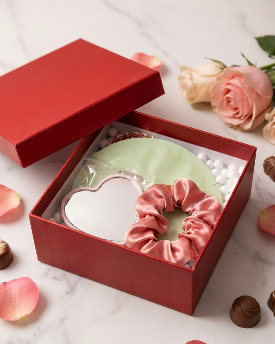Valentine’s Gift Hamper for Her – Jewellery & Accessories Gift Box | £10 Value
