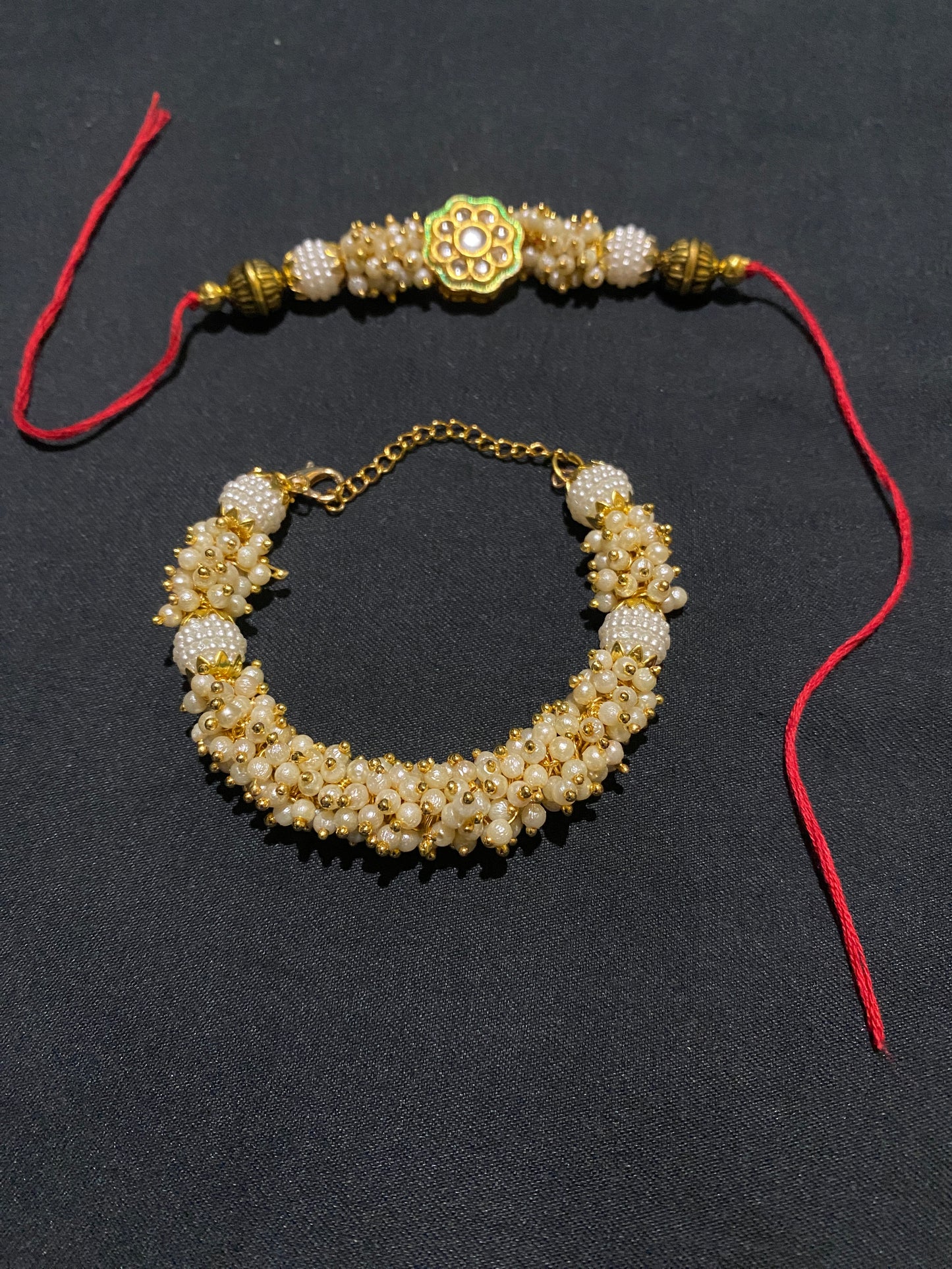 Heavy lorial couple Rakhi