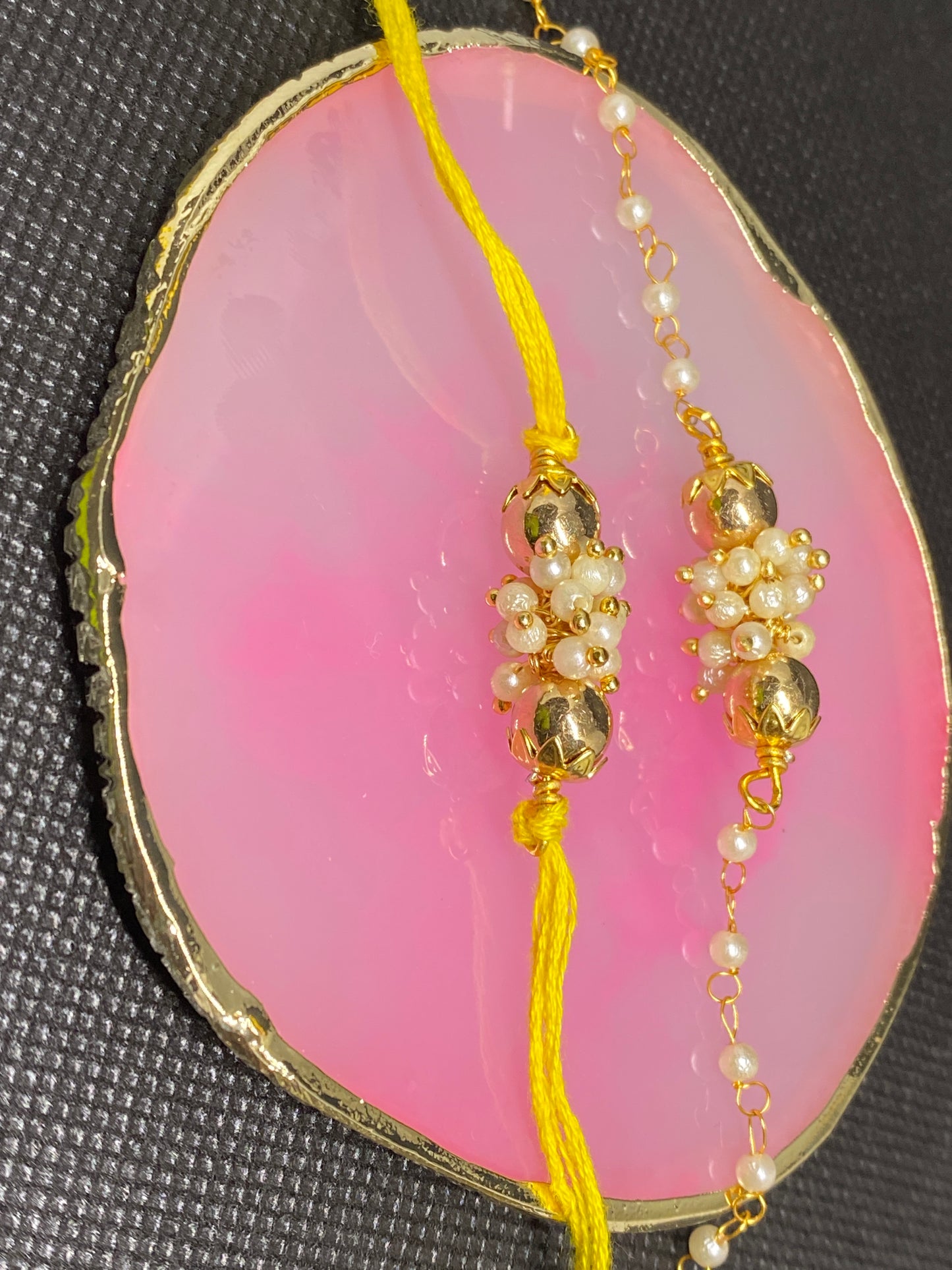 Lorial Rakhi