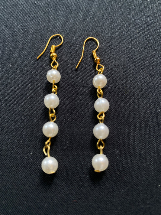 White Pearl Earring